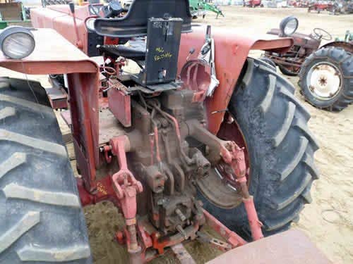 Used International 1466 Tractor parts.
