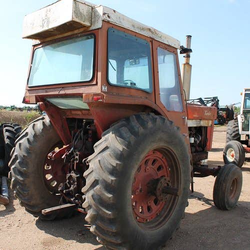1975 Used International 1466 Tractor parts.