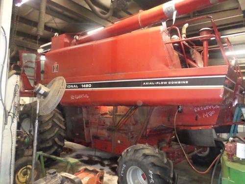 Used International 1480 Combine parts.