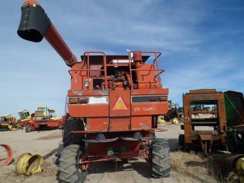 Used International 1480 Combine parts.