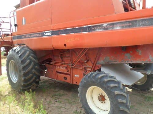 Used International 1480 Combine parts.
