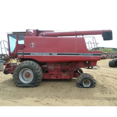 Used International 1480 Combine parts.