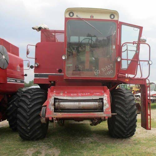 Used International 1480 Combine parts.