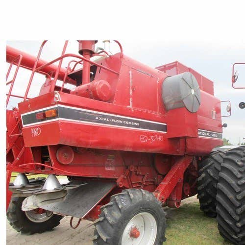 Used International 1480 Combine parts.