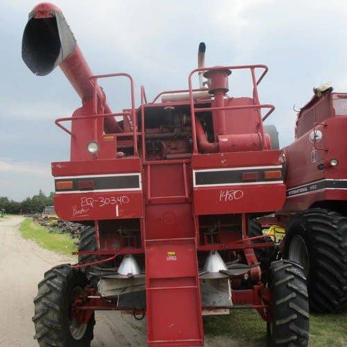Used International 1480 Combine parts.