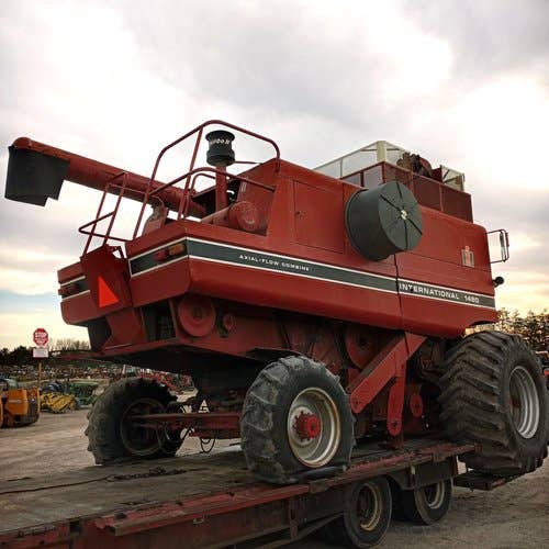 Used International 1480 Combine parts.