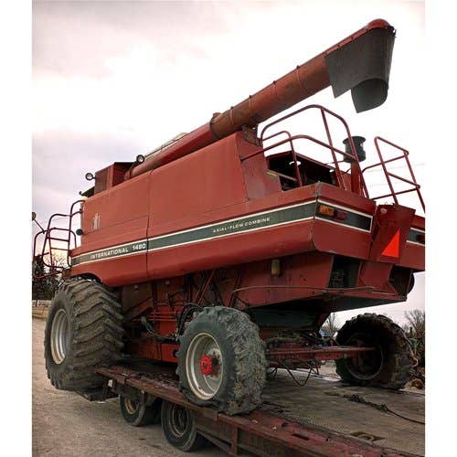 Used International 1480 Combine parts.