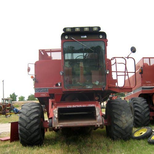 Used International 1480 Combine parts.