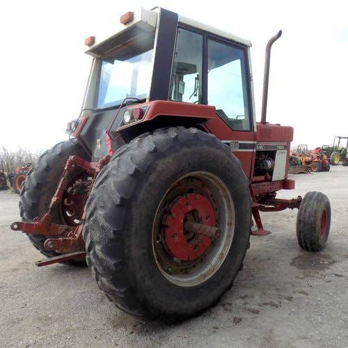 Used International 1486 Tractor parts.