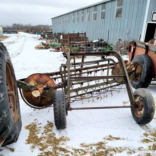 Used International 15 Rake / Tedder parts.