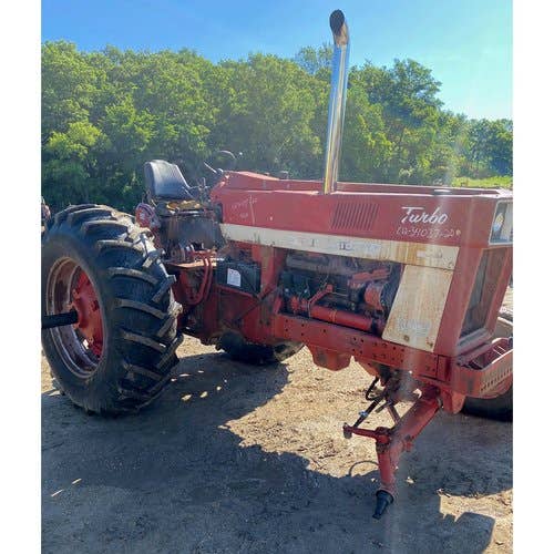 Used International 1566 Tractor parts.