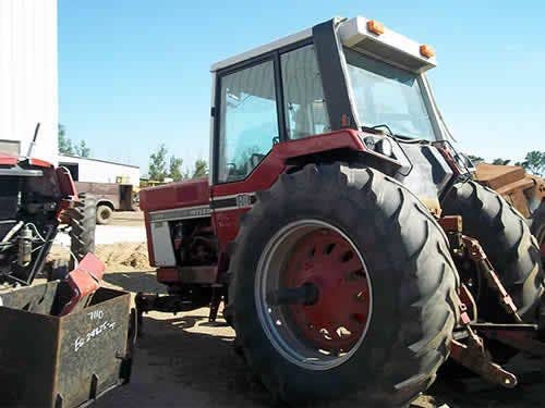 Used International 1586 Tractor parts.