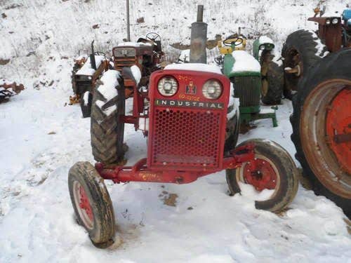 Used International 2424 Tractor parts.