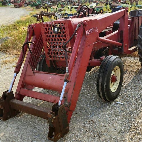 Used International 2500 Loader / Backhoe Attachments parts.
