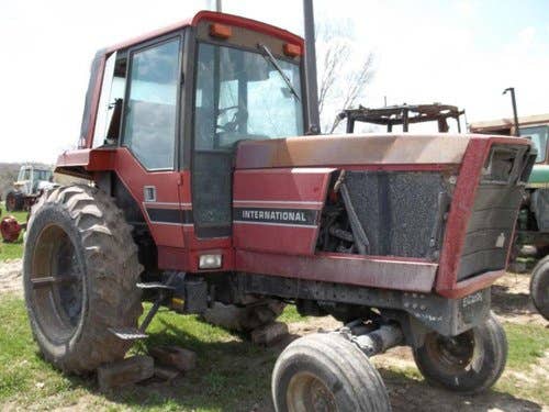 Used International 3288 Tractor parts.