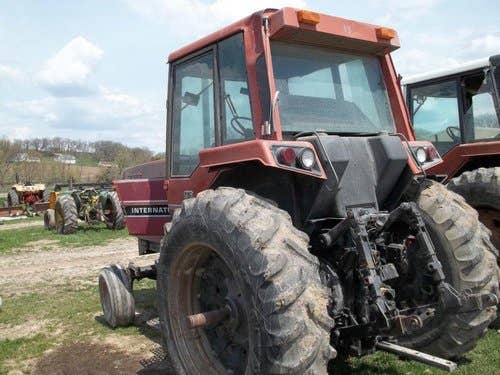 Used International 3288 Tractor parts.