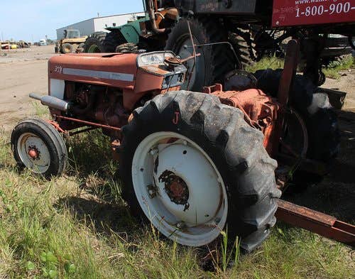 1973 Used International 354 Tractor parts.
