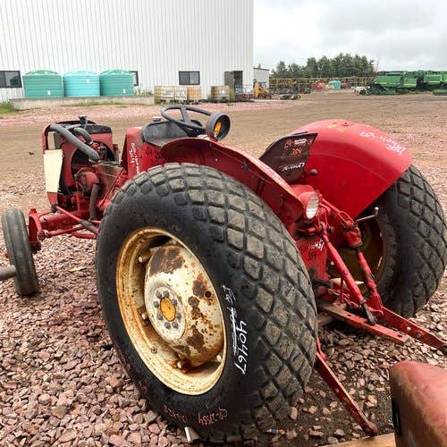 1972 Used International 354 Tractor parts.