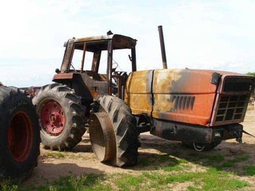 Used International 3588 Tractor parts.