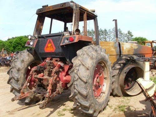 Used International 3588 Tractor parts.