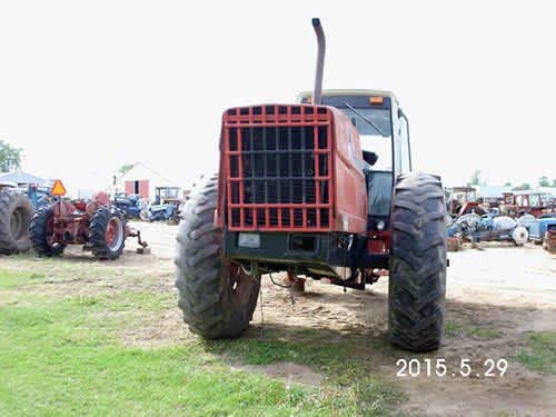 Used International 3588 Tractor parts.