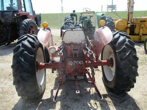 Used International 364 Tractor parts.