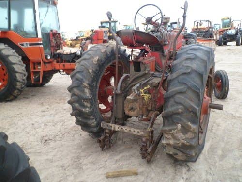 Used International 400 Tractor parts.