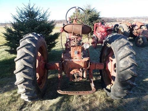 Used International 400 Tractor parts.