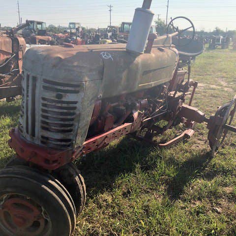 Used International 400 Tractor Parts Used International 400 Tractor Parts