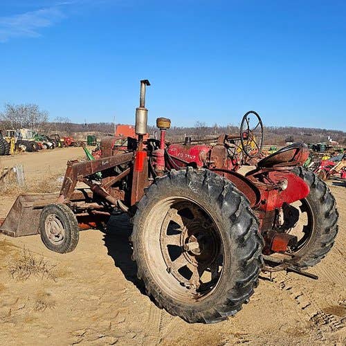 Used International 400 Tractor parts.