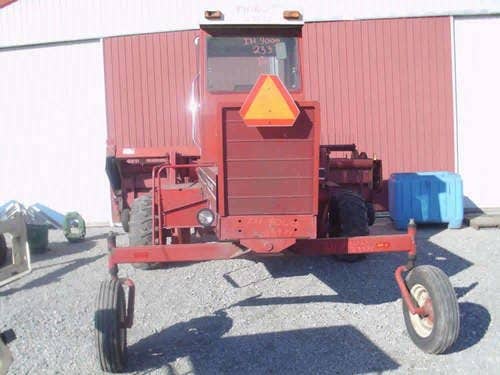 Used International 4000 Hay Cutting parts.