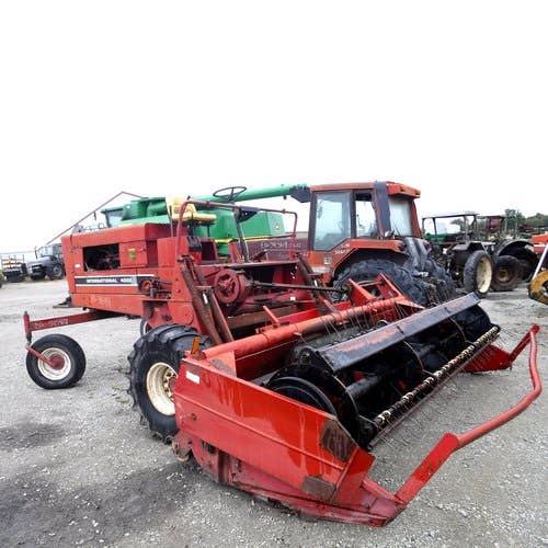 Used International 4000 Hay Cutting parts.