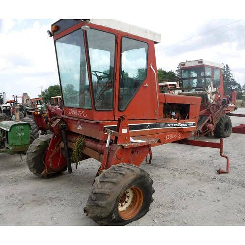 Used International 4000 Hay Cutting parts.