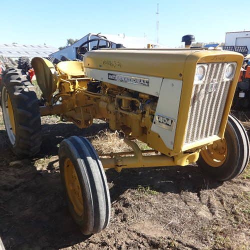 Used International 404 Tractor Parts Used International 404 Tractor Parts