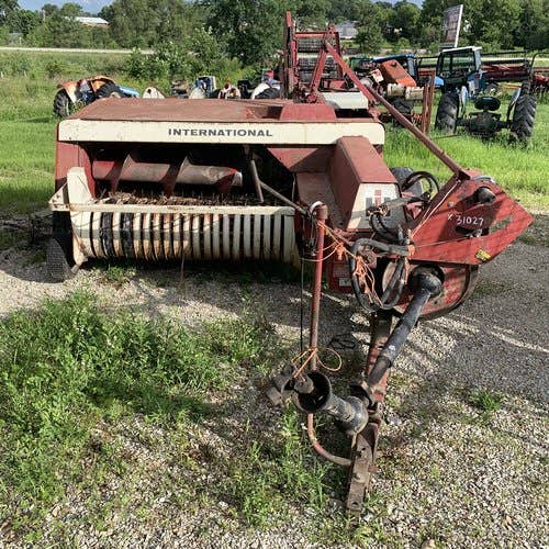 Used International 430 Baler Parts Used International 430 Baler Parts