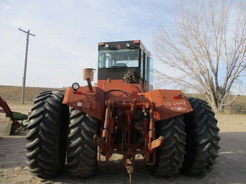 Used International 4386 Tractor parts.