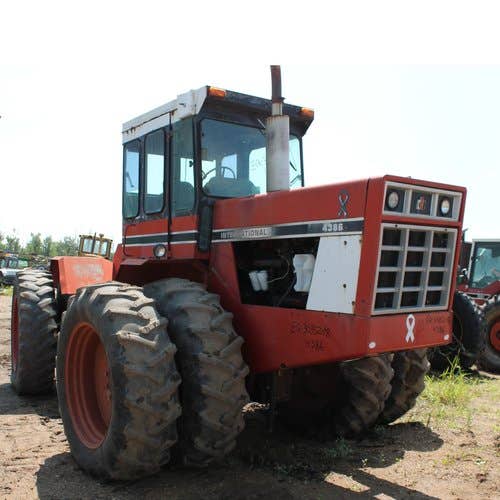 Used International 4386 Tractor parts.