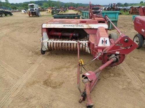 Used International 440 Baler parts.