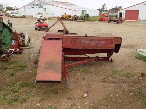 Used International 440 Baler parts.