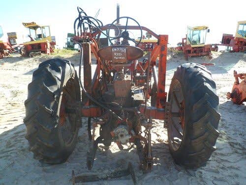 Used International 450 Tractor parts.