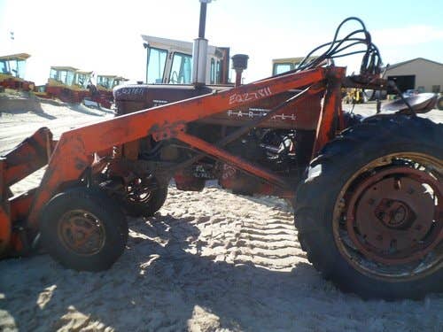 Used International 450 Tractor parts.