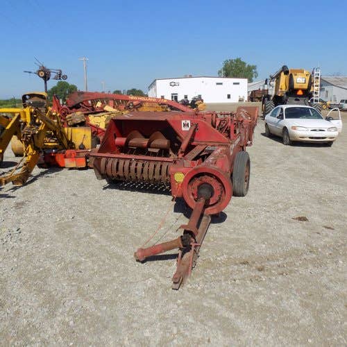 Used International 46 Baler parts.