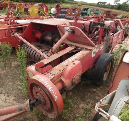 Used International 46 Baler parts.