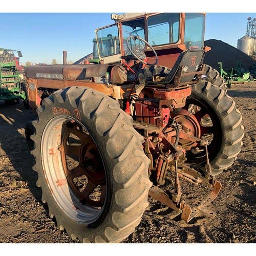 1961 Used International 460 Tractor parts.
