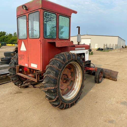 1963 Used International 460 Tractor parts.
