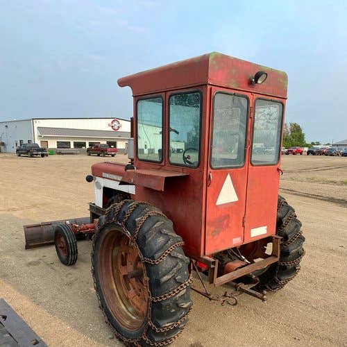 1963 Used International 460 Tractor parts.