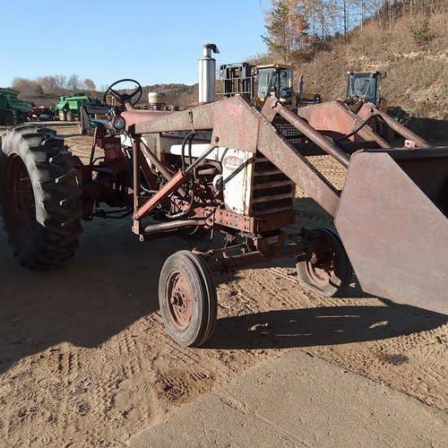 Used International 460 Tractor parts.