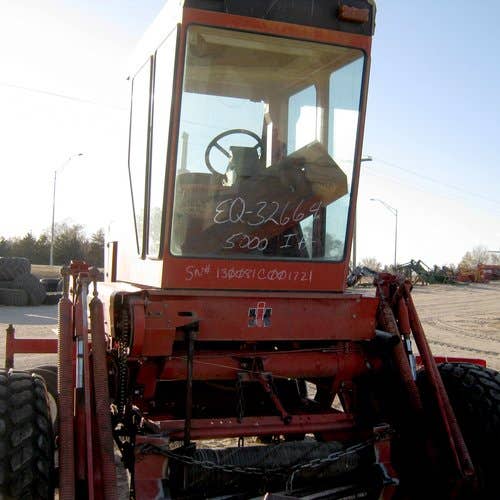 Used International 5000 Hay Cutting parts.