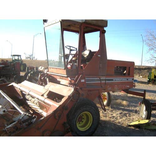Used International 5000 Hay Cutting parts.