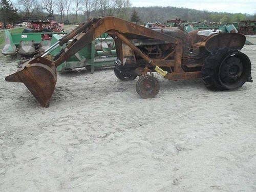 Used International 504 Tractor parts.